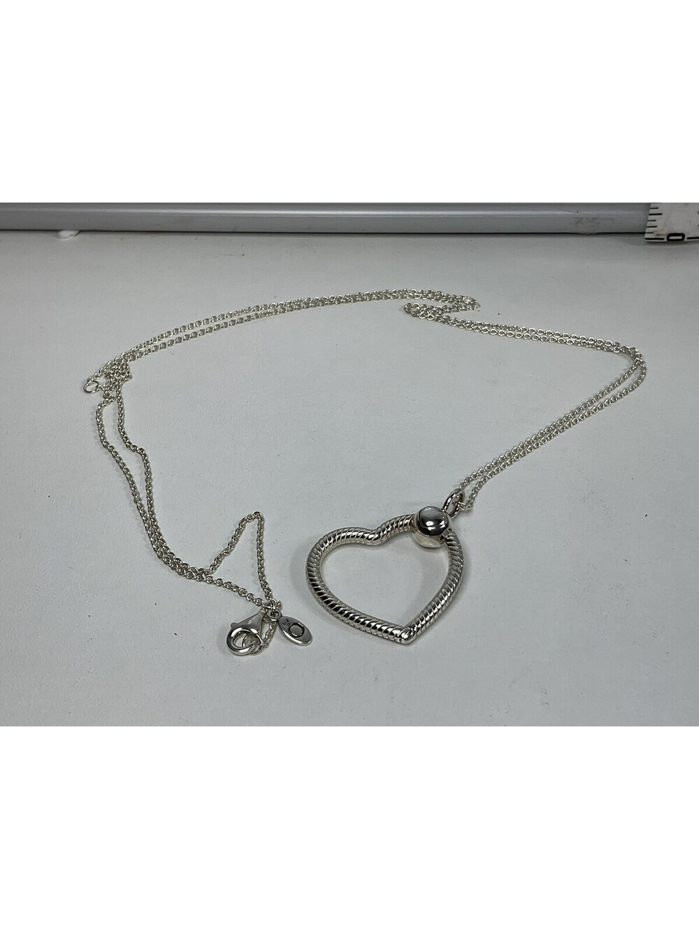 Pandora Heart Charm Holder Pendant Necklace 28” Adjustable Chain